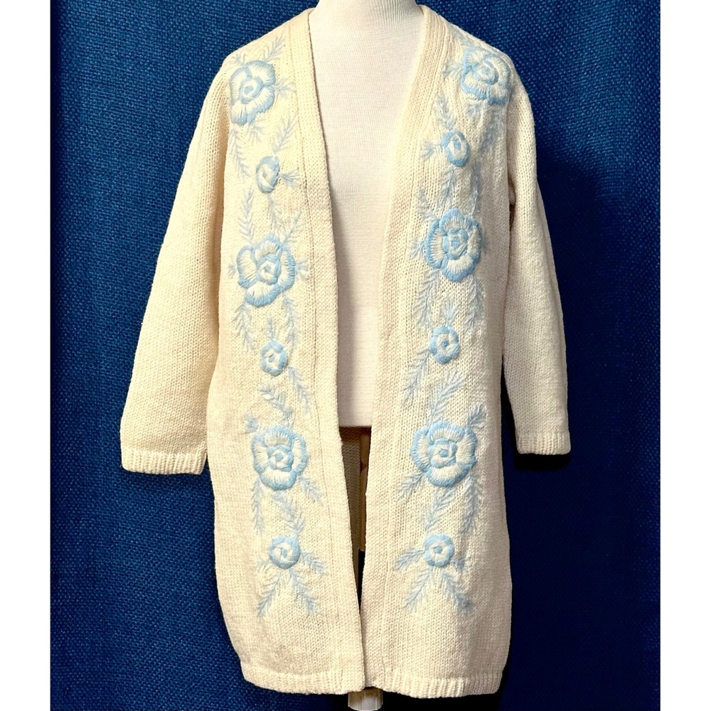 Vtg Handmade Wool Knit Long Cardigan Blue Floral Embroidered Duster Cream S-M